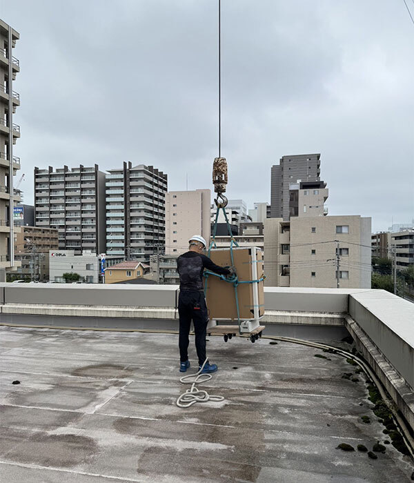 鎌ヶ谷総合病院_空調設備機器搬入据付工事